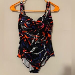 One Piece Swimsuit | Romenza | L | Black Patterned